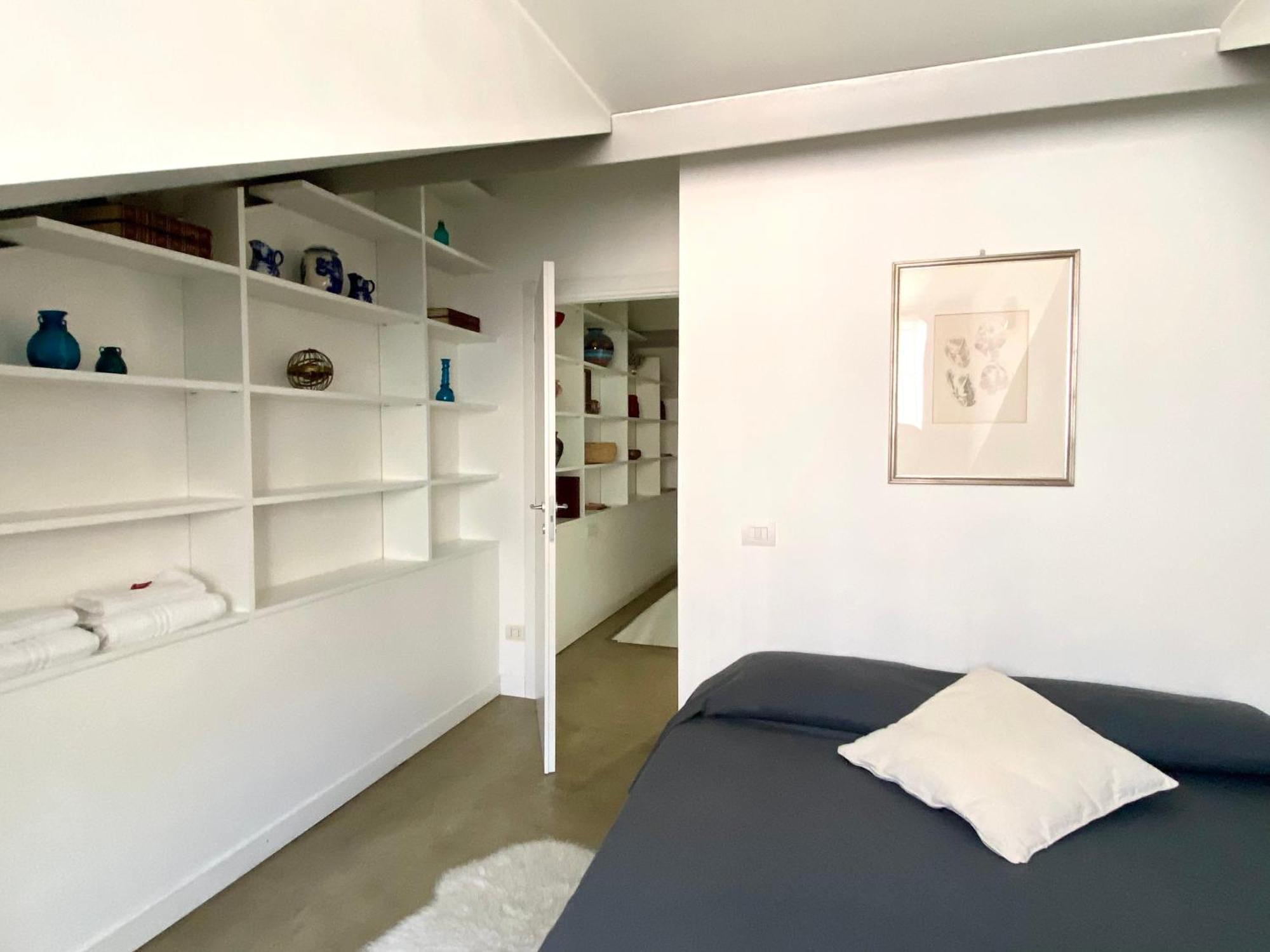Sant Ambrogio Courtyard Room In Shared Flat ميلان المظهر الخارجي الصورة